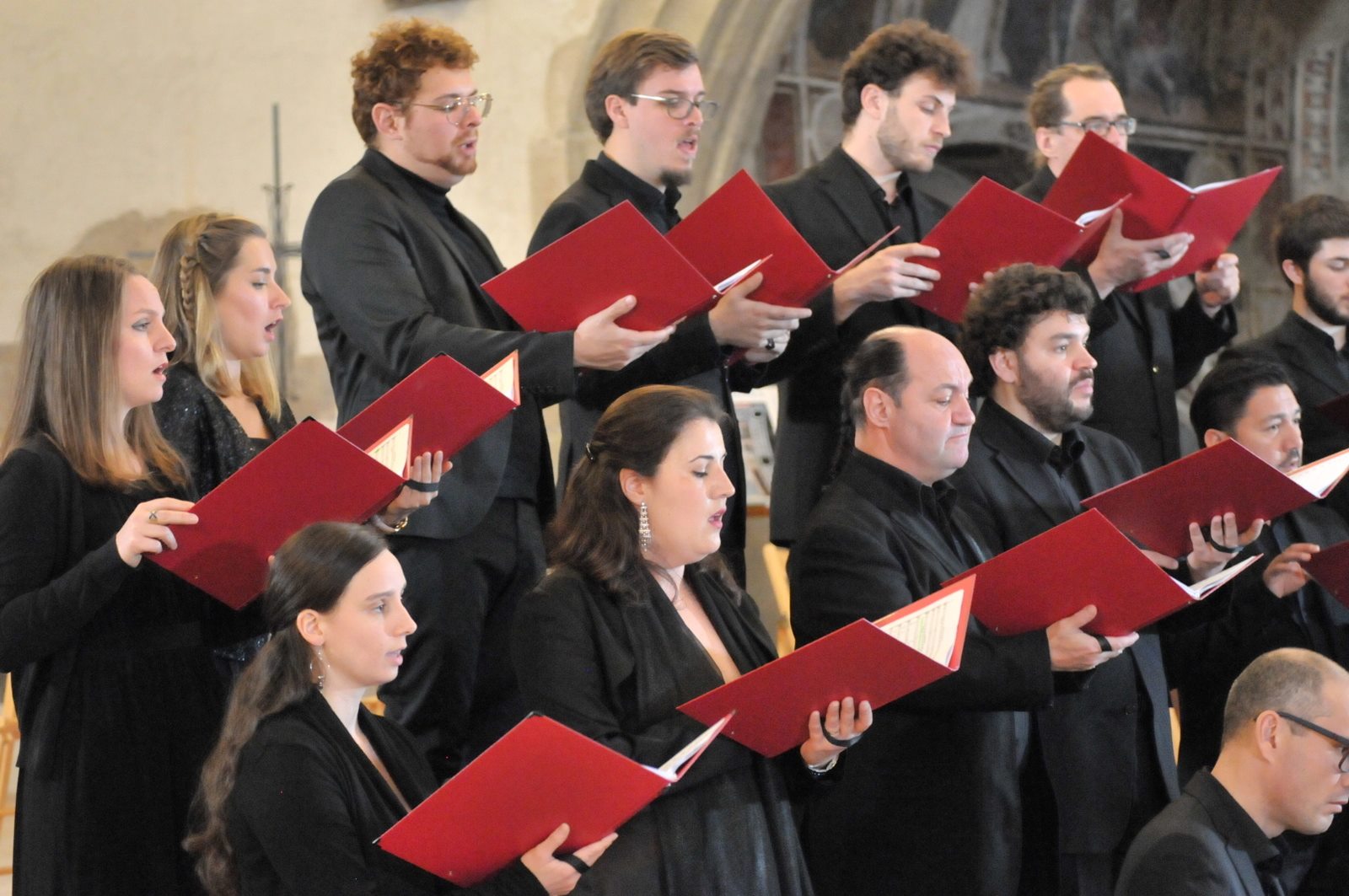 Lux Tempore en concert, ensemble complet avec cordes et clavecin