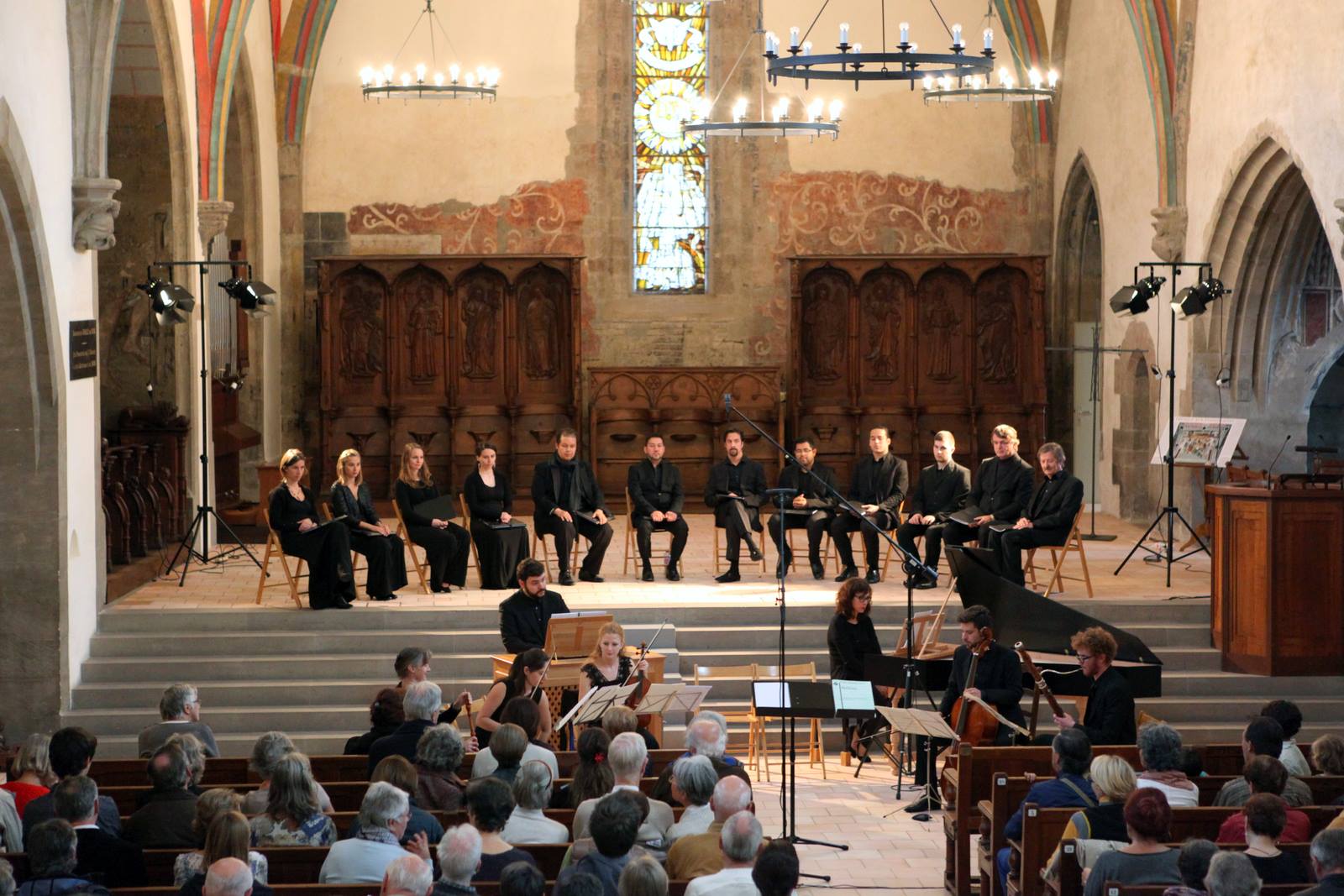 Lux Tempore en concert dans une église romande